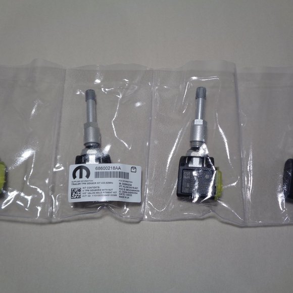 2023 2024 Dodge Ram OEM New Mopar TIRE TRAILER TPM SENSOR KIT 68600218AA - Picture 4 of 15